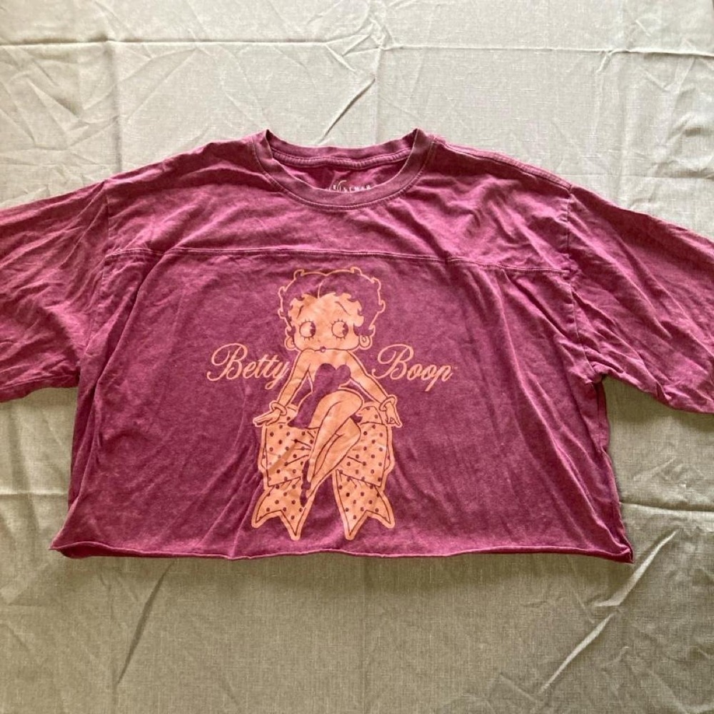 Betty Boop Crop Top Pink Y2K Graphic Tee